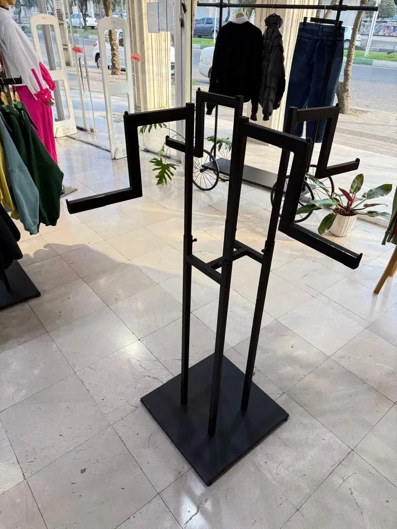 رگال قفس|فروشگاه و مغازه|رشت, معلم|دیوار