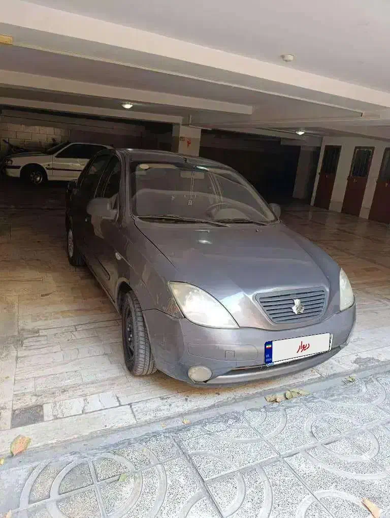 تیبا صندوق دار مدل ۹۳ رنگ نوک مدادی|خودرو سواری و وانت|تهران, جوادیه تهرانپارس|دیوار