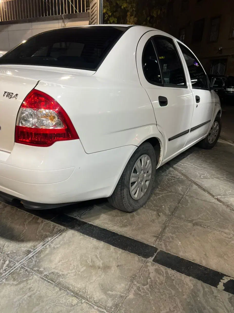 تیپا صندوق دار ۱۴۰۰|خودرو سواری و وانت|کرج, شهرک ولیعصر|دیوار