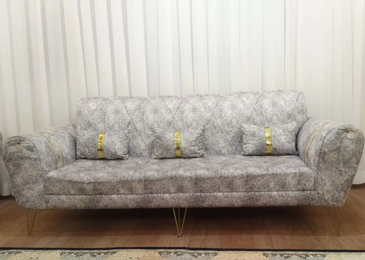 مبل|مبلمان خانگی و میز عسلی|شوط, |دیوار