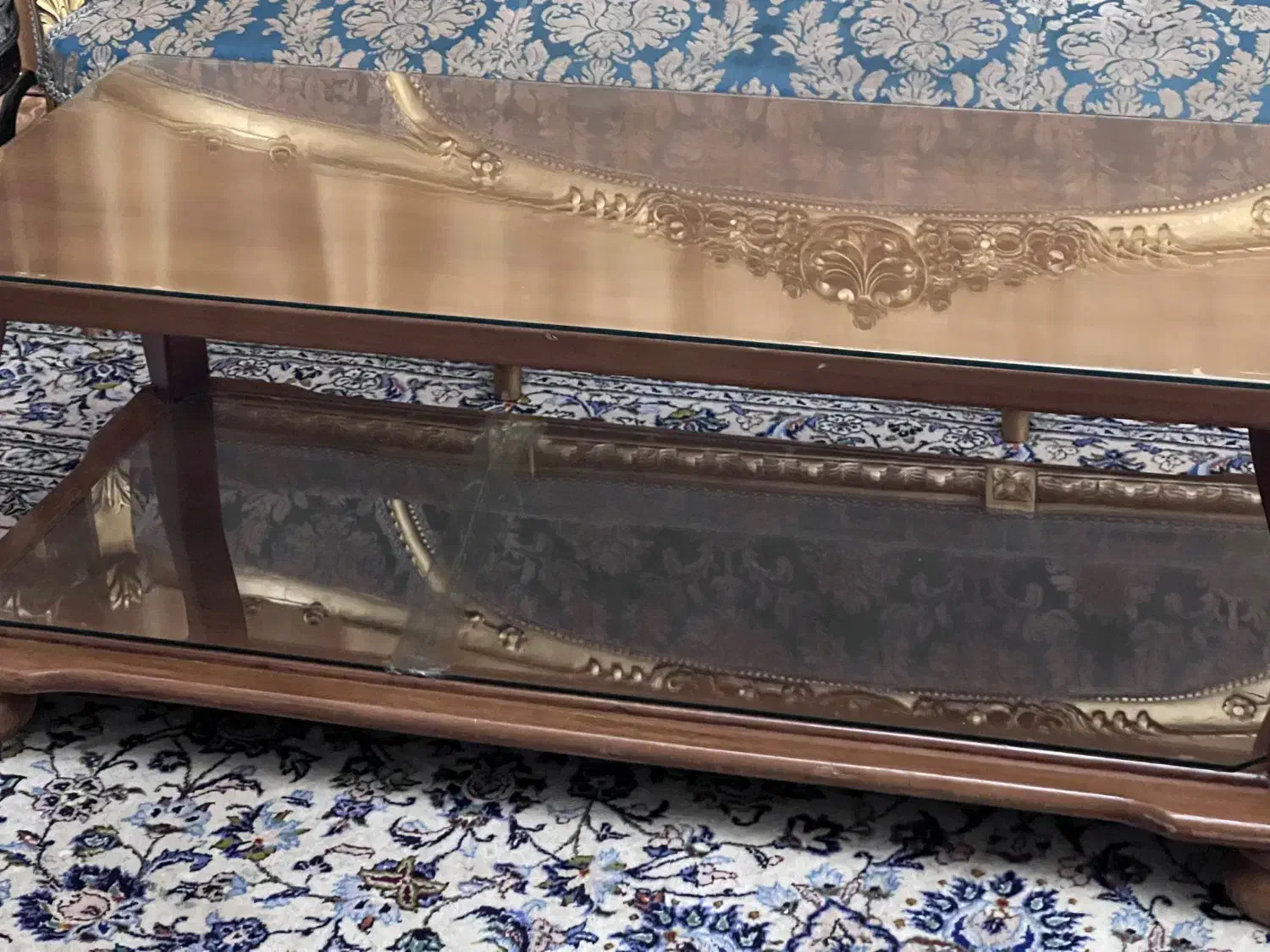 میز چوبی محکم با جنس چوب خوب همراه با یک عسلی|مبلمان خانگی و میز عسلی|تهران, دارآباد|دیوار