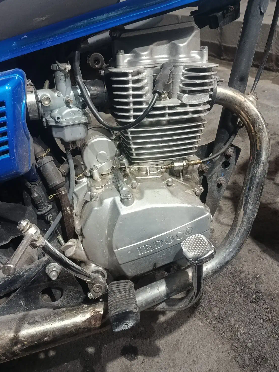 هندا۲۰۰مدل۴۰۳|موتورسیکلت|اندیشه, اندیشه فاز ۱|دیوار