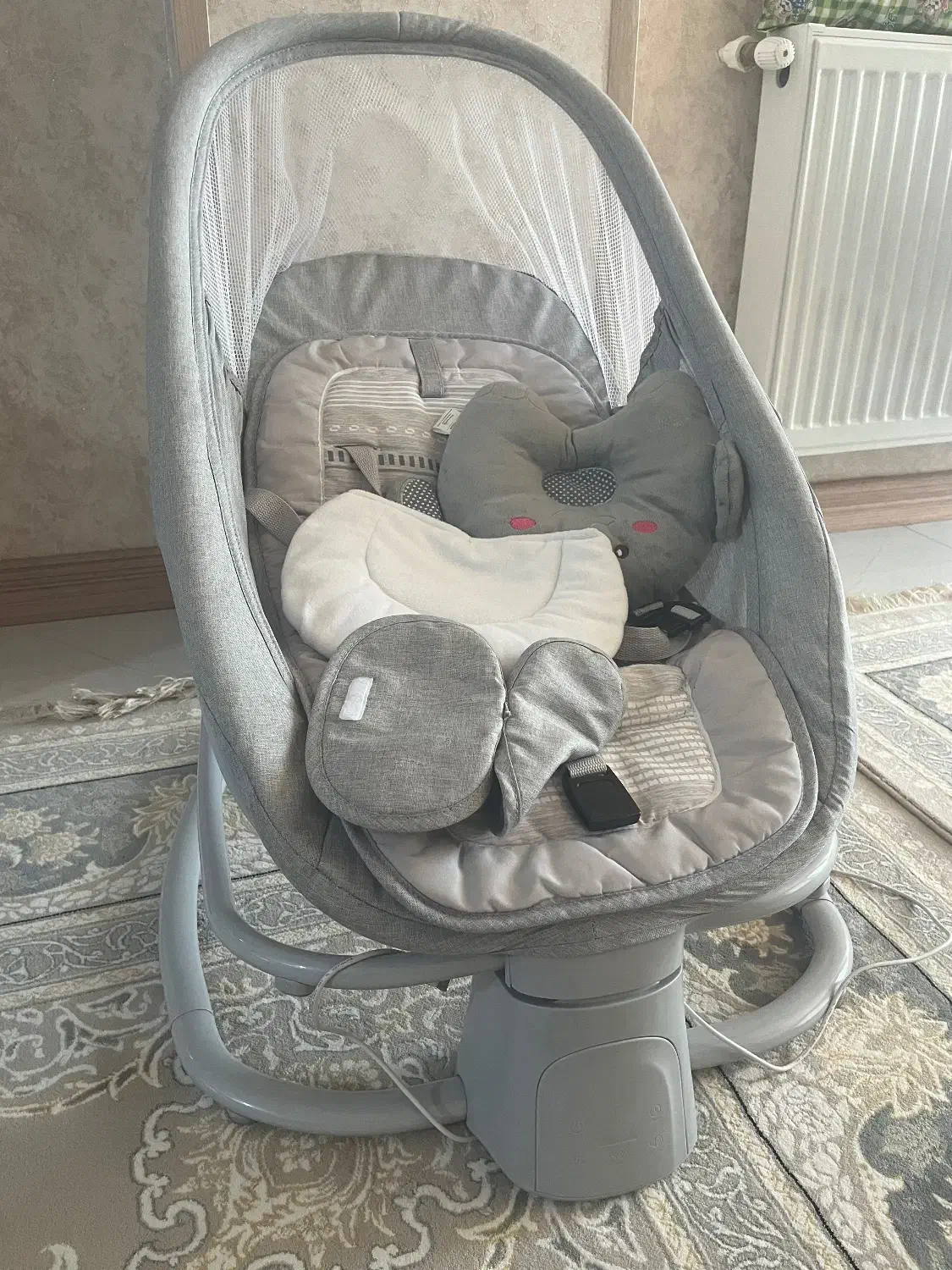 گهواره برقی نو|تخت و صندلی بچه|زنجان, |دیوار