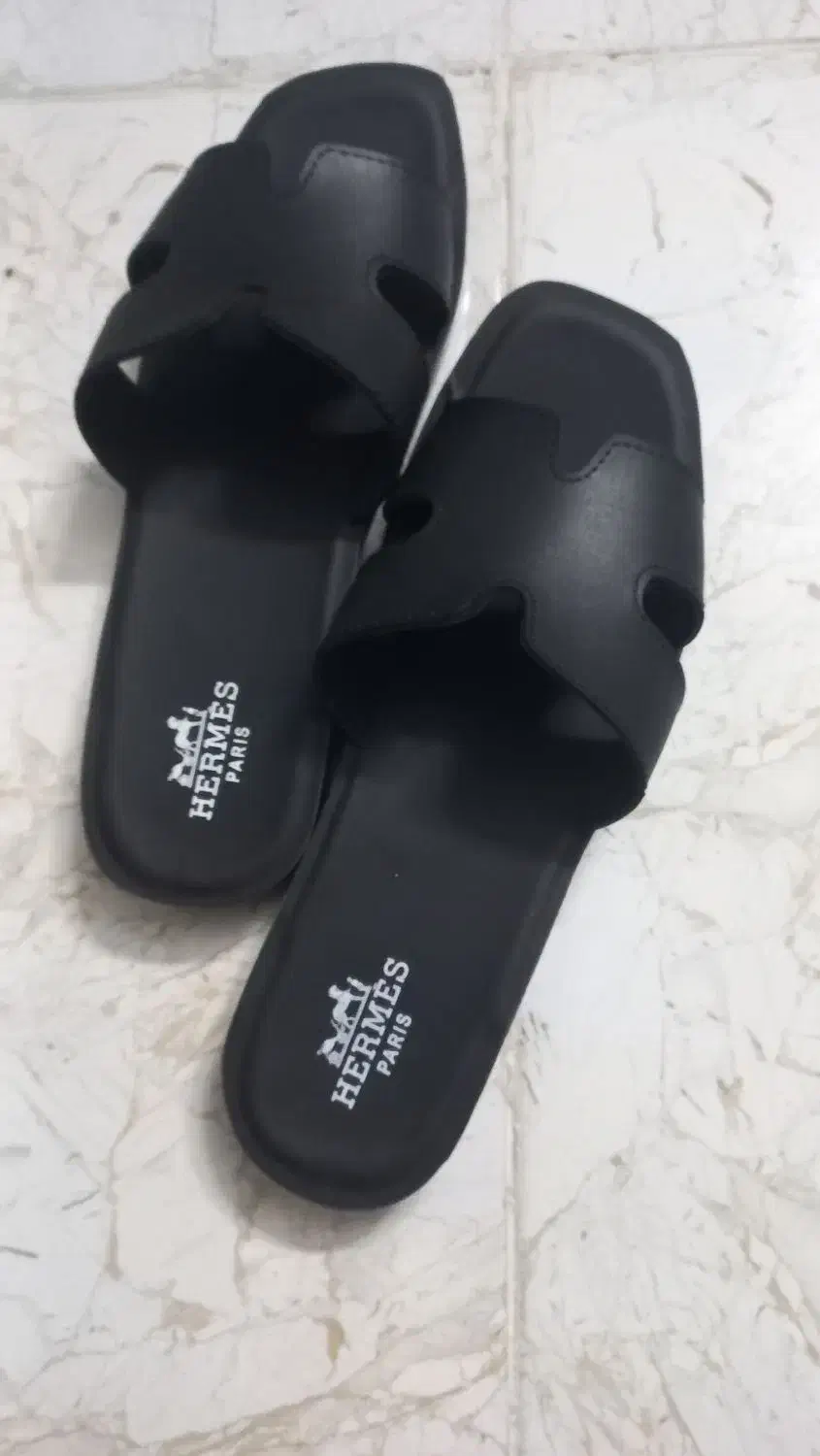 دمپایی زنانه|کیف، کفش، کمربند|تهران, آبشار تهران (دریاچه)|دیوار