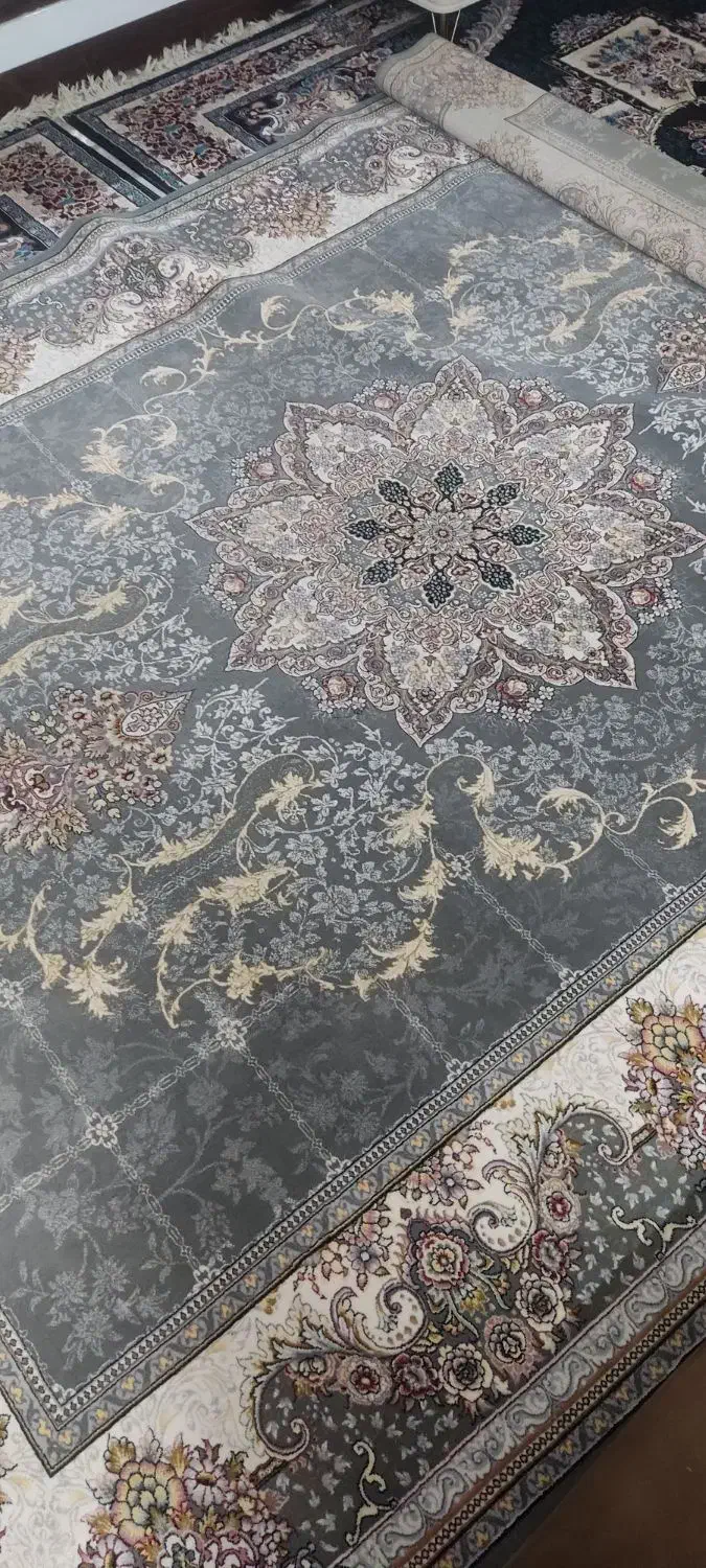 فرش نگین مشهد|فرش|یزد, |دیوار