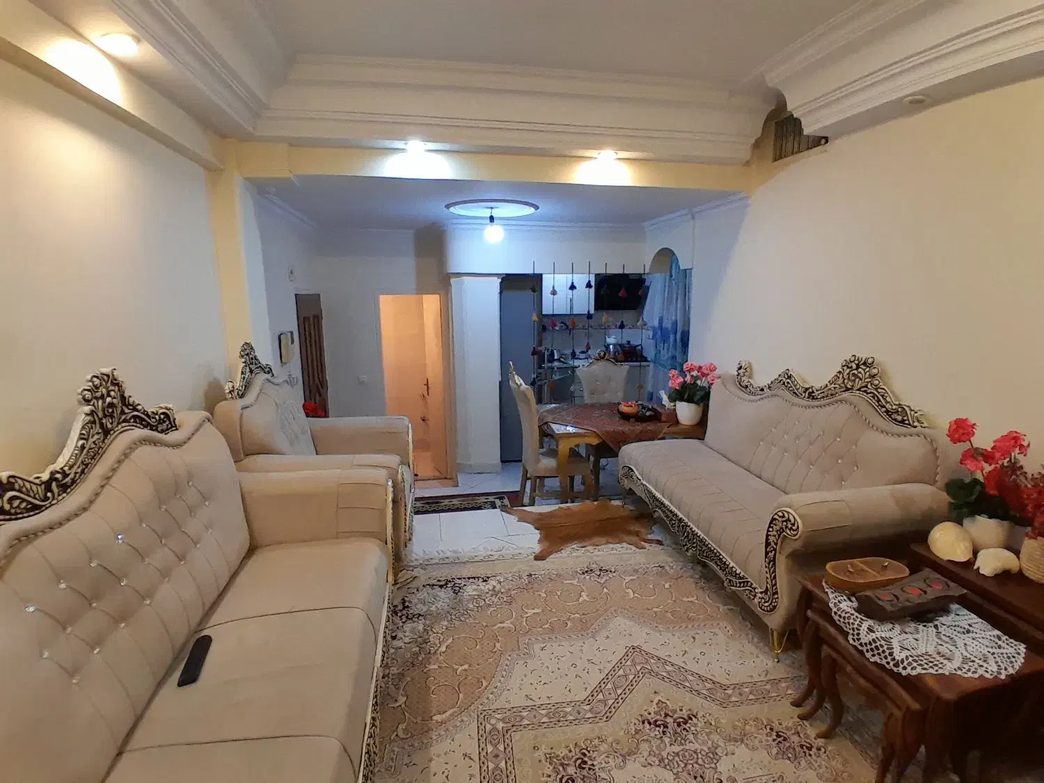 ۵۰مترط همکف میدان ۱۰۰نارمک فرجام