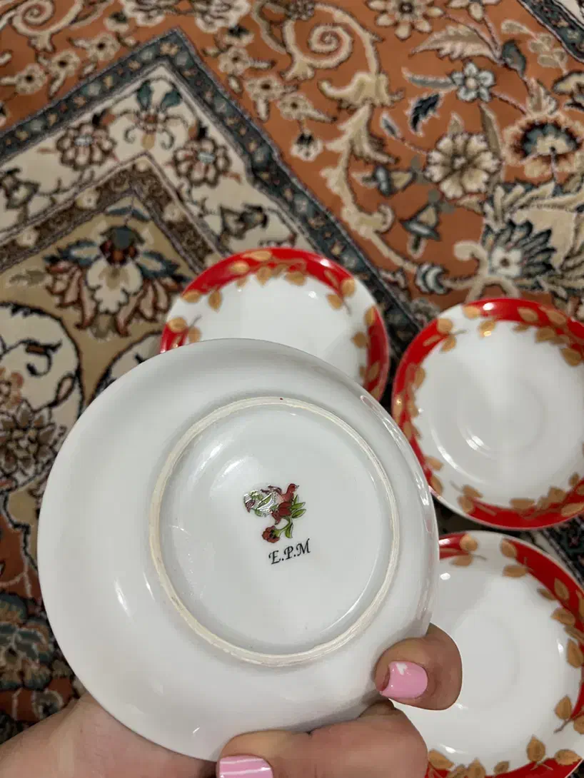 تعدادی ظروف منزل|ظروف سرو و پذیرایی|تهران, جی|دیوار