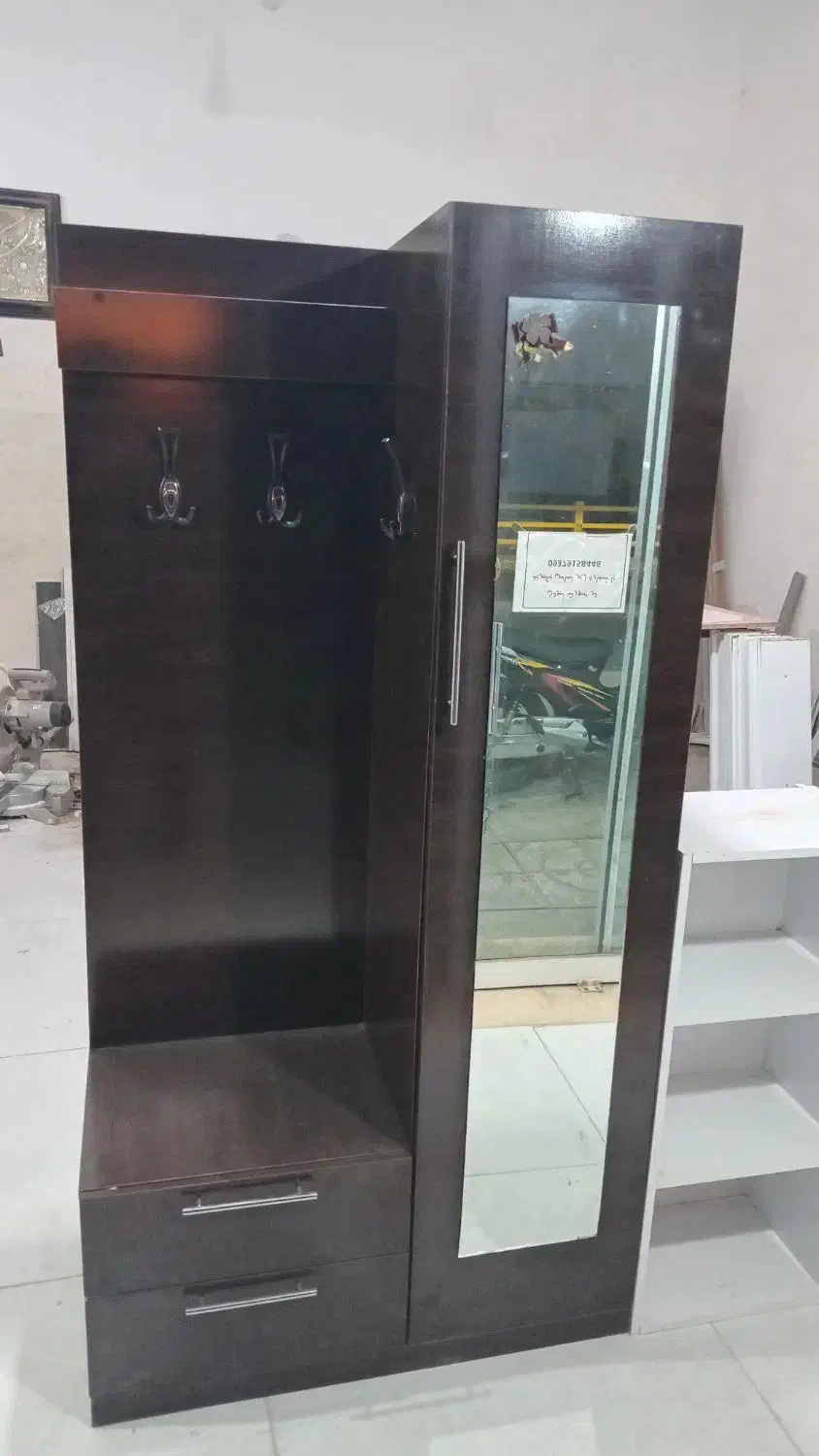 جاکفشی|جاکفشی، کمد، دراور|اسفراین, |دیوار