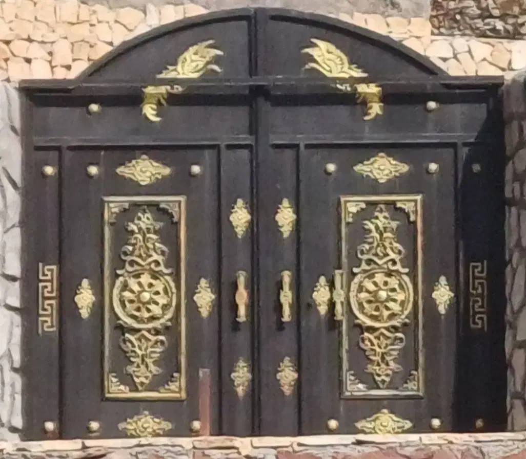 سازنده وتعمیر درب و پنجره و خوردکاری لگلاژدرب و|مصالح و تجهیزات ساختمان|مشهد, نوید|دیوار