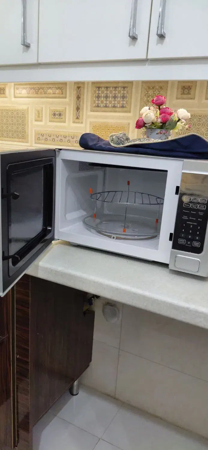 ماکروویو|اجاق گاز و لوازم برقی پخت‌وپز|زنجان, |دیوار