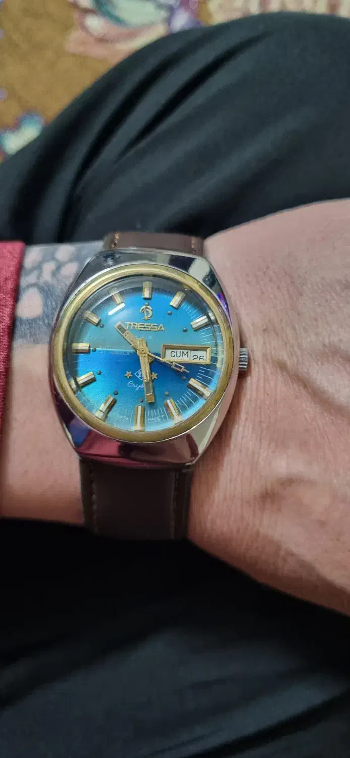 ساعت سوئیسی|ساعت|کنگاور, |دیوار