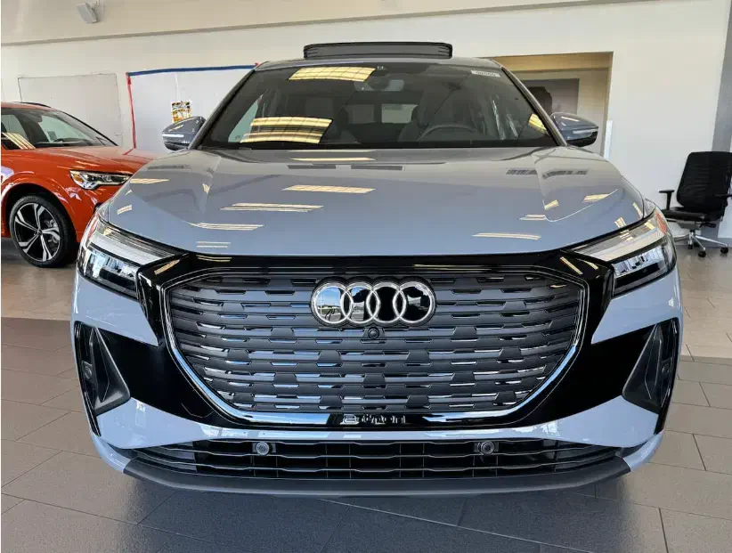 آئودی / AUDI Q4 -40 e-tron|خودرو سواری و وانت|تهران, حکمت|دیوار