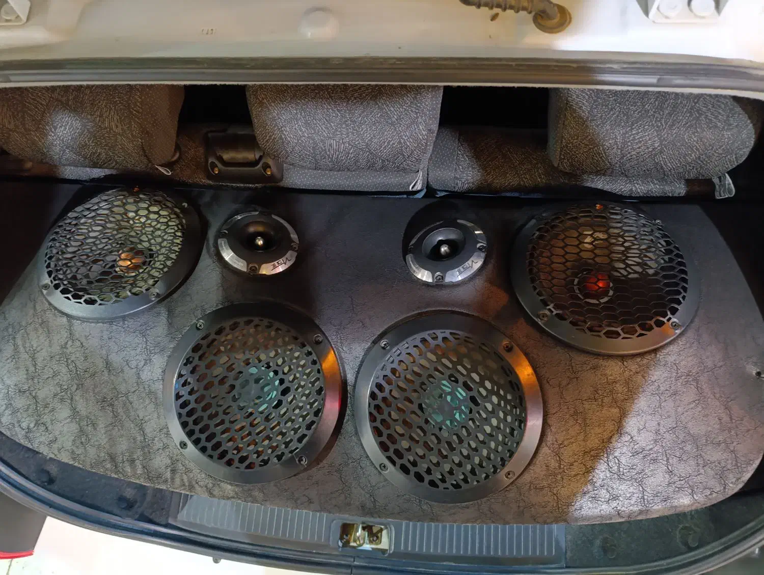 سیستم خفن صدا کیلومتری|قطعات یدکی و لوازم جانبی|قم, عمار یاسر|دیوار