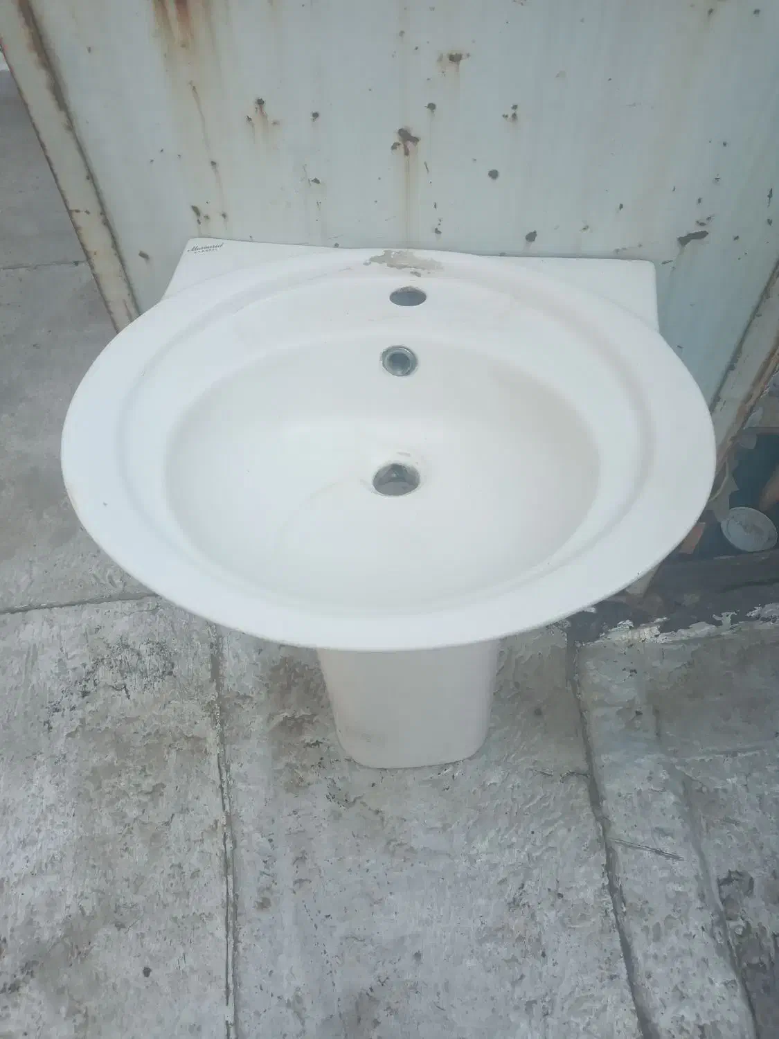 یک عددروشویی درحد|لوازم سرویس بهداشتی|بهارستان, |دیوار