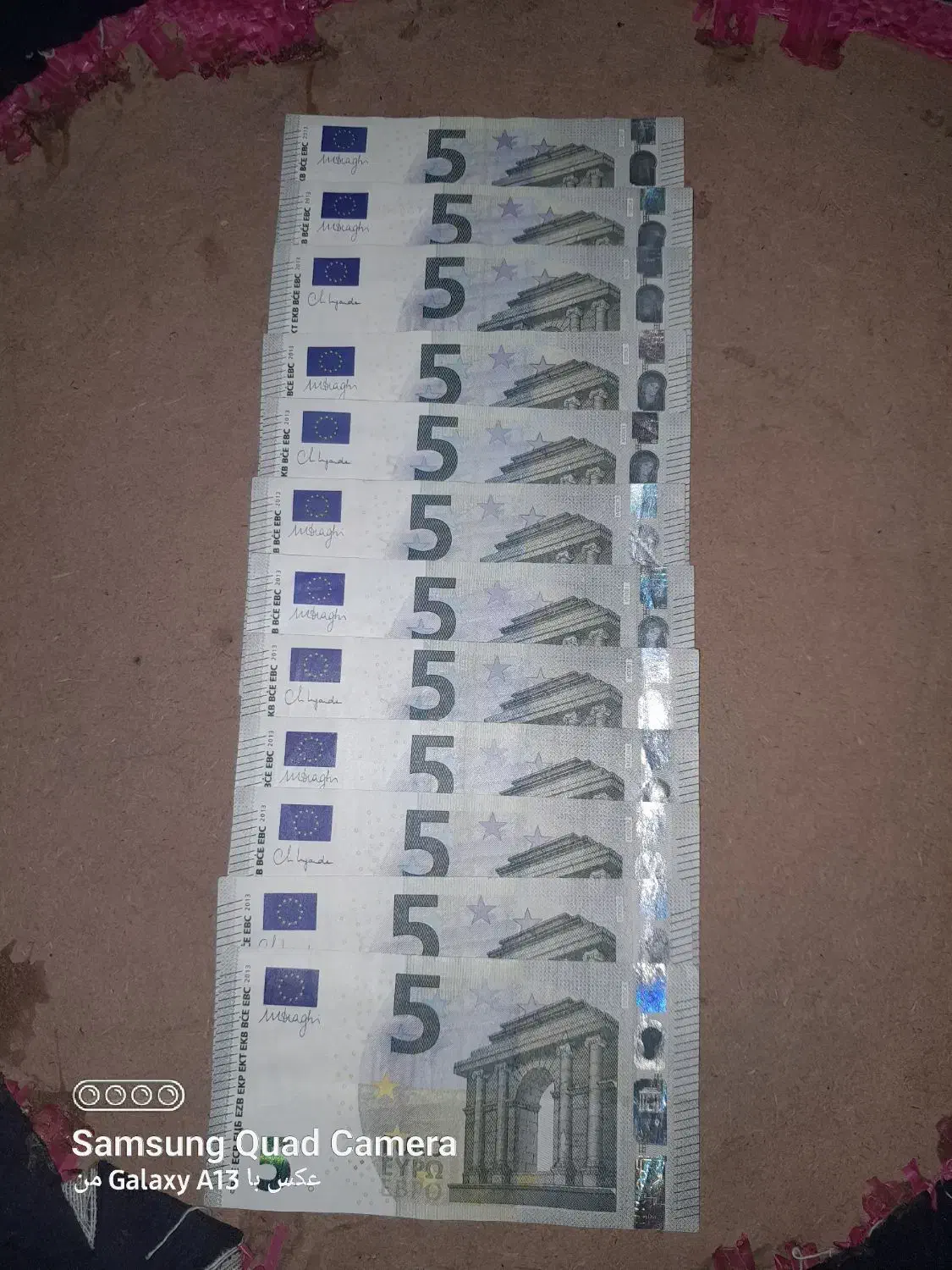 اسکناس یورو و دلار کلکسیونی|کلکسیون سکه، تمبر، اسکناس|سنندج, |دیوار