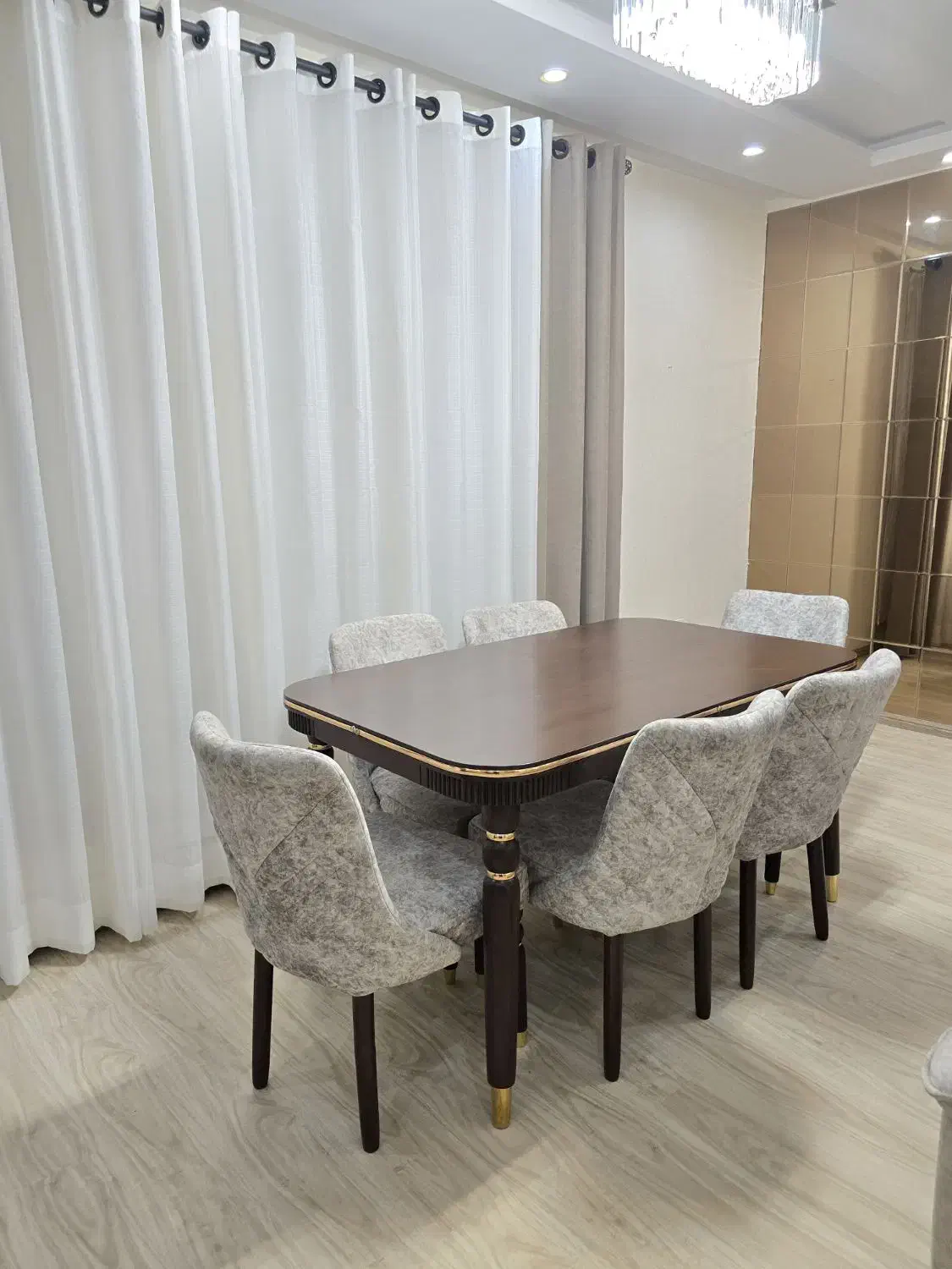 فروش میز نهار خوری نو سالم|میز و صندلی غذاخوری|رشت, دیلمان|دیوار