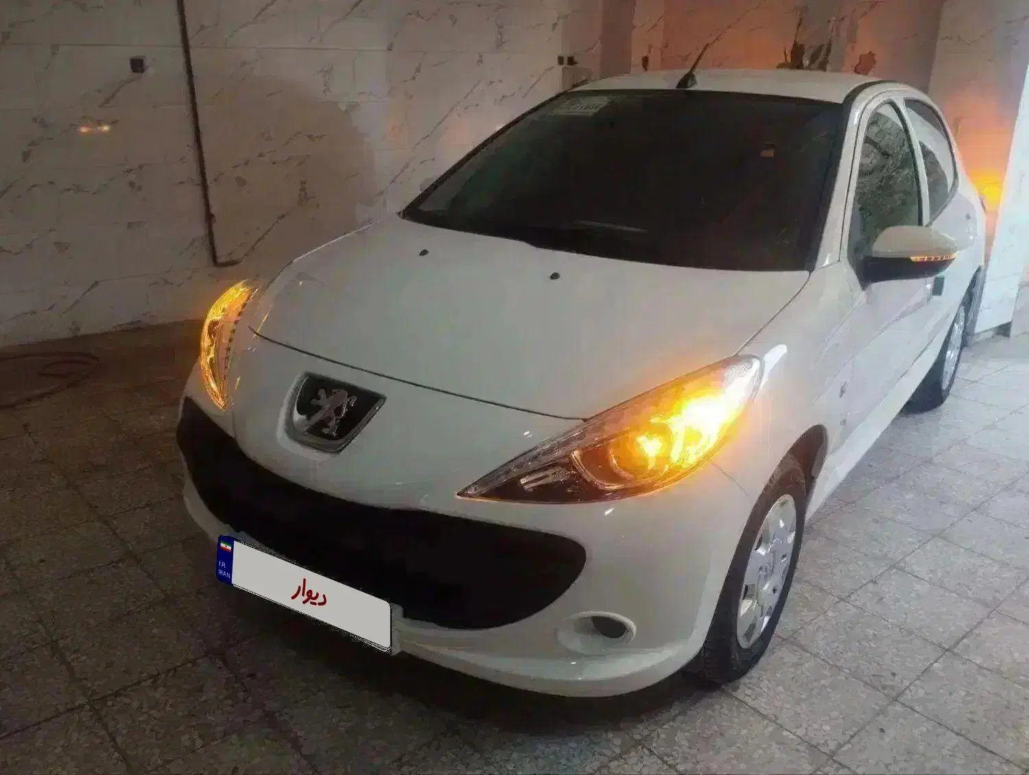 207موتورTU5سقف فلز404معاوضه با تارا تیبا|خودرو سواری و وانت|آبیک, |دیوار