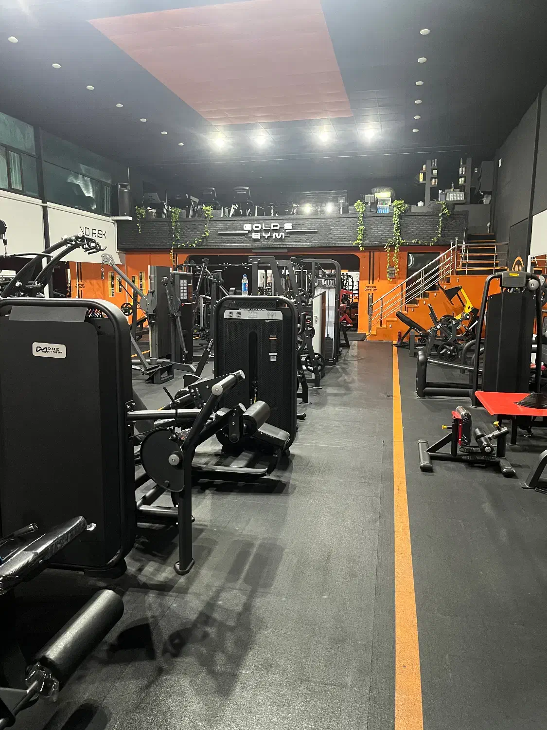 منشی باشگاه/ دفتردار|استخدام اداری و مدیریت|یزد, |دیوار