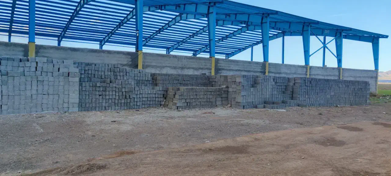 فروش عمده بلوک سیمانی استاندارد زیر قیمت کارخانه|مصالح و تجهیزات ساختمان|آبیک, |دیوار