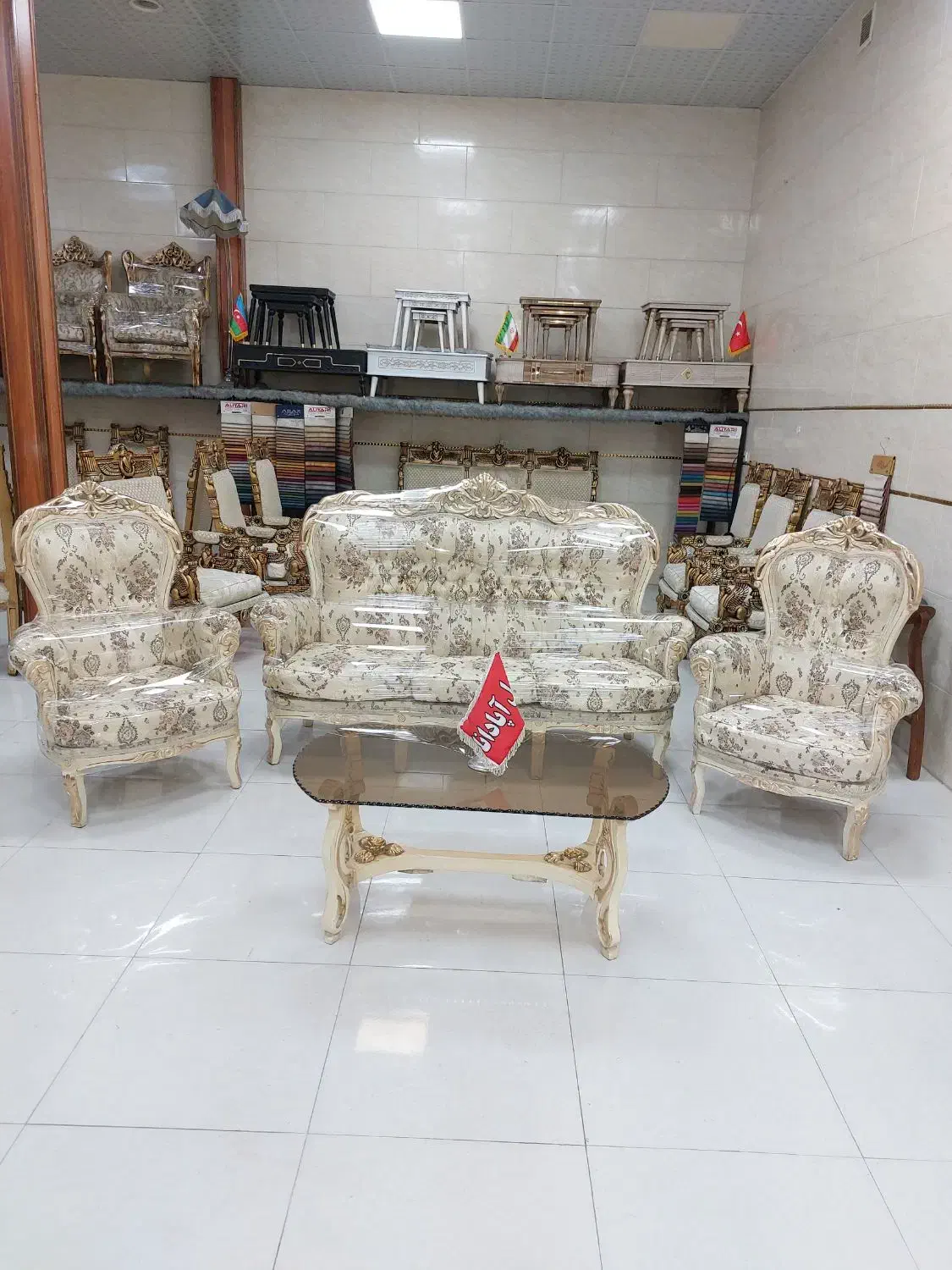 مبل سلطنتی۷نفره تمام راش مدل دوسرگل درحدنو|مبلمان خانگی و میز عسلی|رشت, آزادگان|دیوار