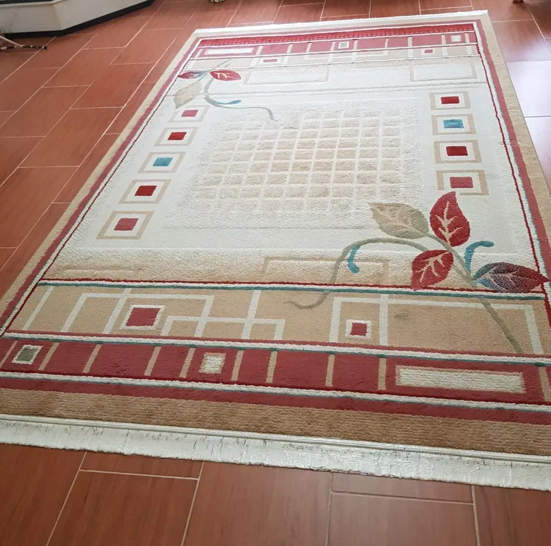 فرش ۶متری و ۳عدد پادری|فرش|رشت, رودباری|دیوار