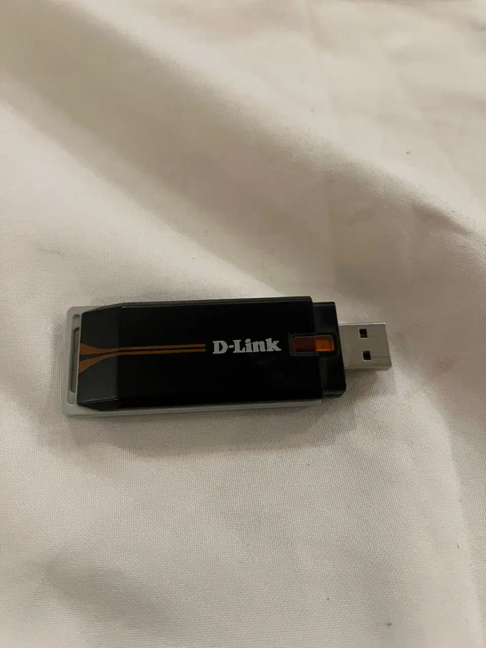 دانگل شبکه D-Link وای فای مدل DWA-110|مودم و تجهیزات شبکه|تهران, سنائی|دیوار