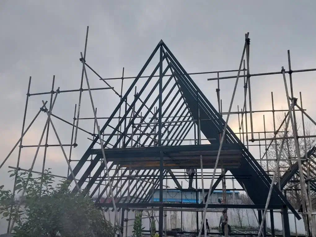 داربست و ایزوگام غنمی|خدمات پیشه و مهارت|رامسر, |دیوار