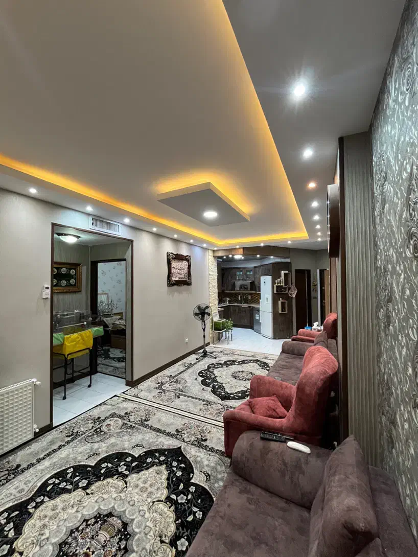 واحد بسیار شیک و فول بازسازی شده/۷۵متر/صنعت/فول|فروش آپارتمان|کاشان, صنعت|دیوار