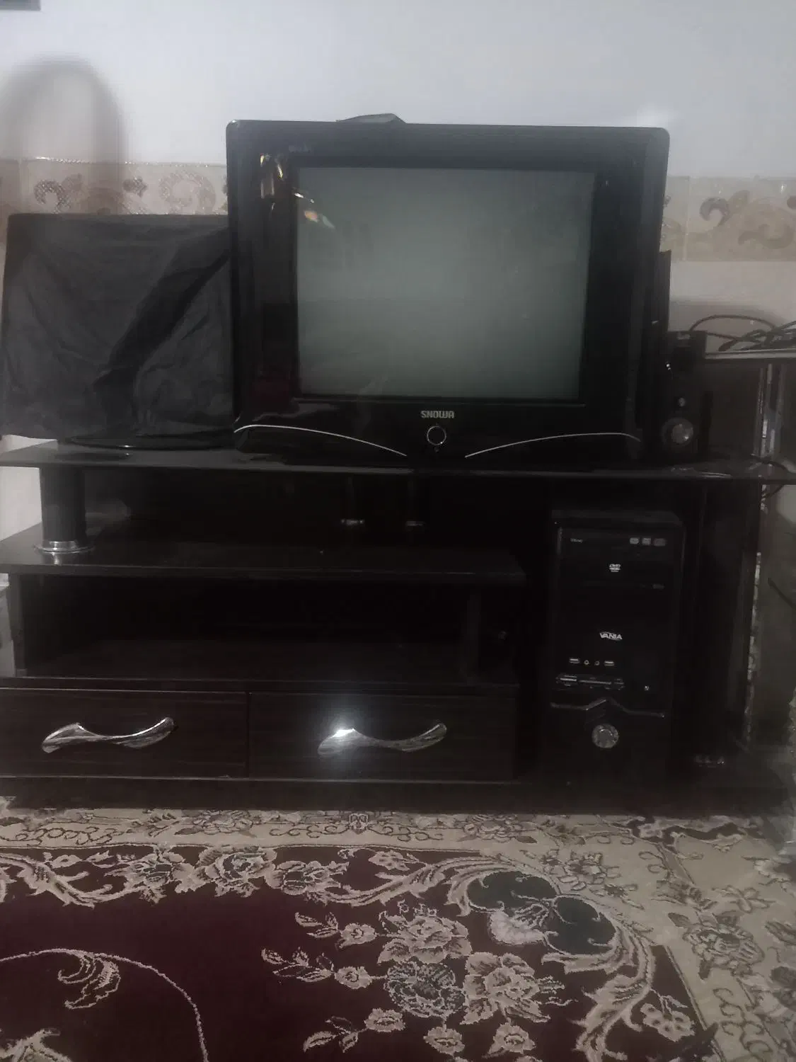 تلوزیون و دستگاه دیجیتال و میز TV|سایر لوازم برقی|یزد, |دیوار