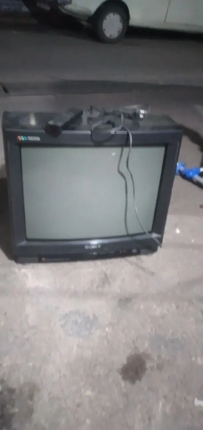 تلویزیون|تلویزیون و پروژکتور|اقبالیه, |دیوار