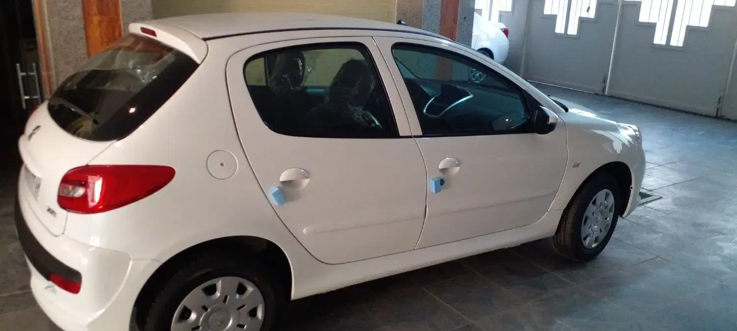 خودرو 207i  tu5p  صفر  آبان ۱۴۰۴|خودرو سواری و وانت|اصفهان, گلزار|دیوار