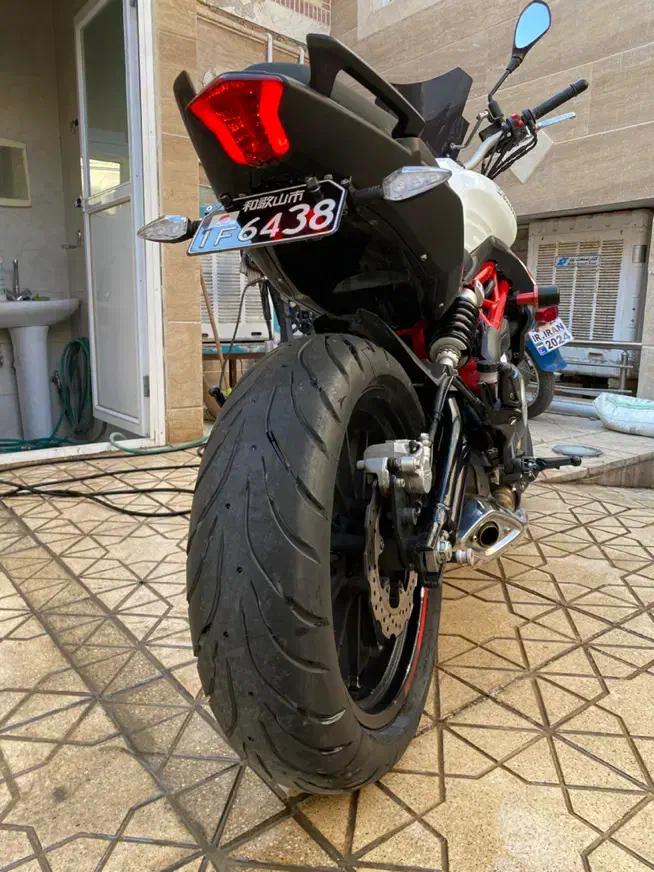 بنلی ۳۰۰جفت سیلندر|موتورسیکلت|یزد, |دیوار