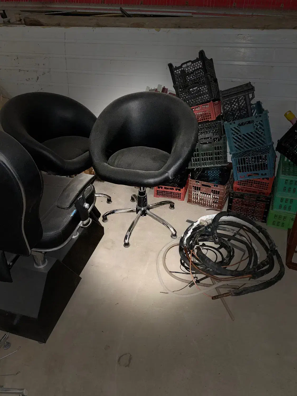 اینه و وسایل ارایشگاه|آرایشگاه و سالنهای زیبایی|زنجان, |دیوار