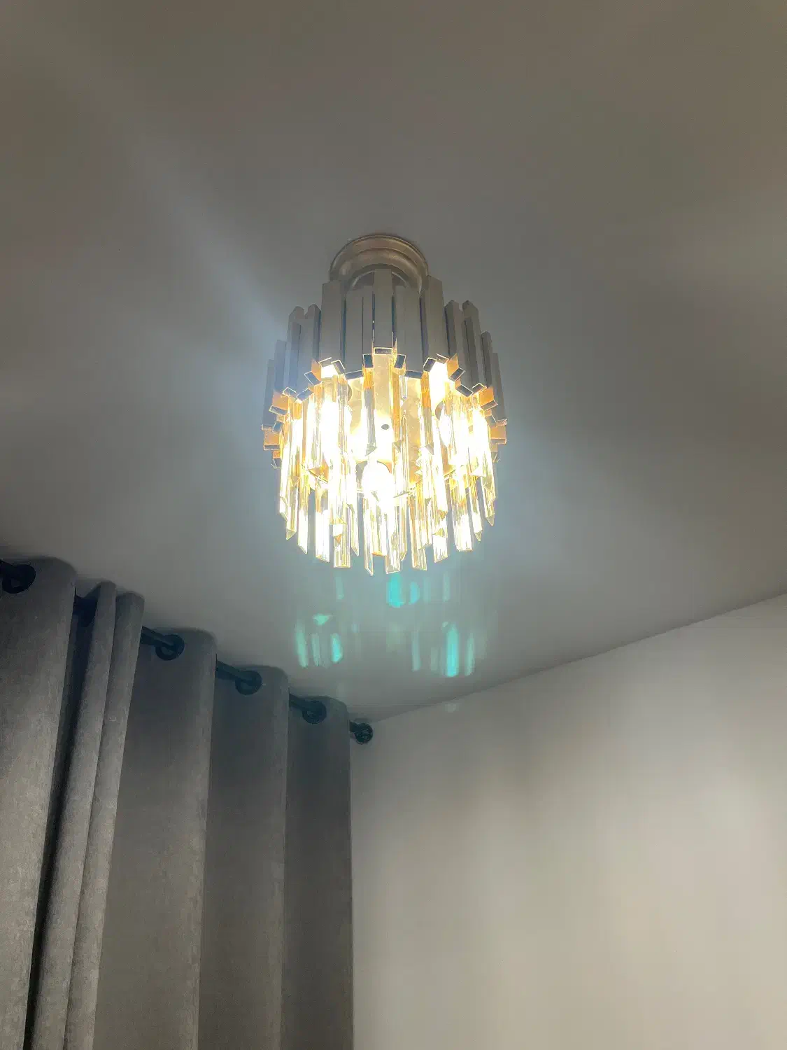 لوستر|لوستر و چراغ آویز|پرند, فاز ۶|دیوار