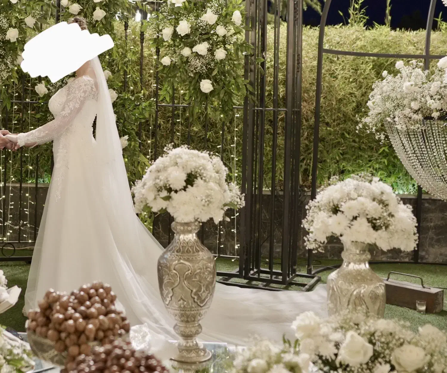 لباس عروس|لباس|شبستر, |دیوار