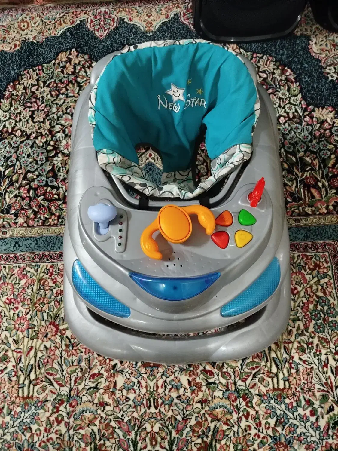 روروک|کالسکه و لوازم جانبی|بافق, |دیوار