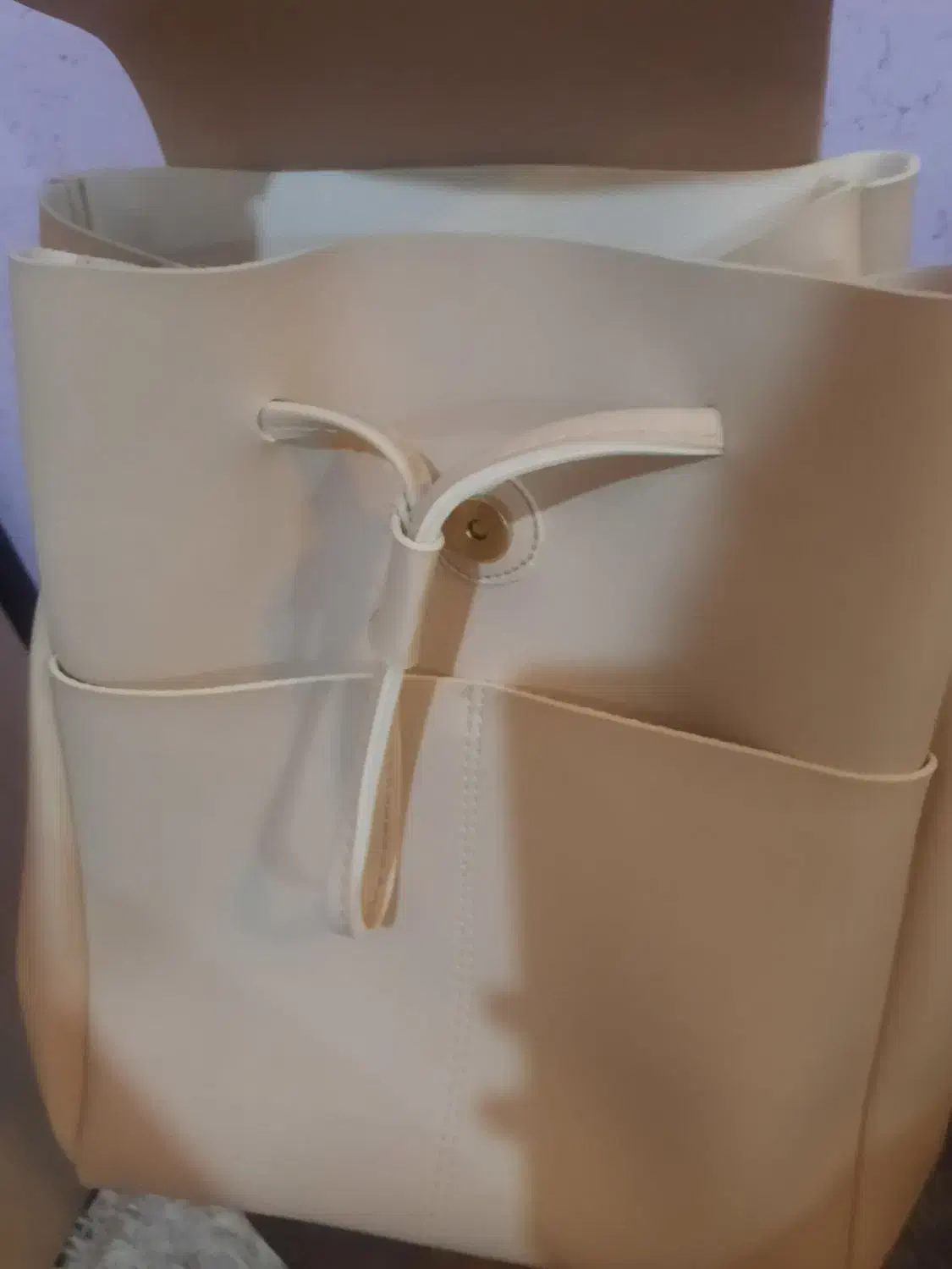 کوله پشتی چرم کرم استخوانی|کیف، کفش، کمربند|شهرکرد, |دیوار