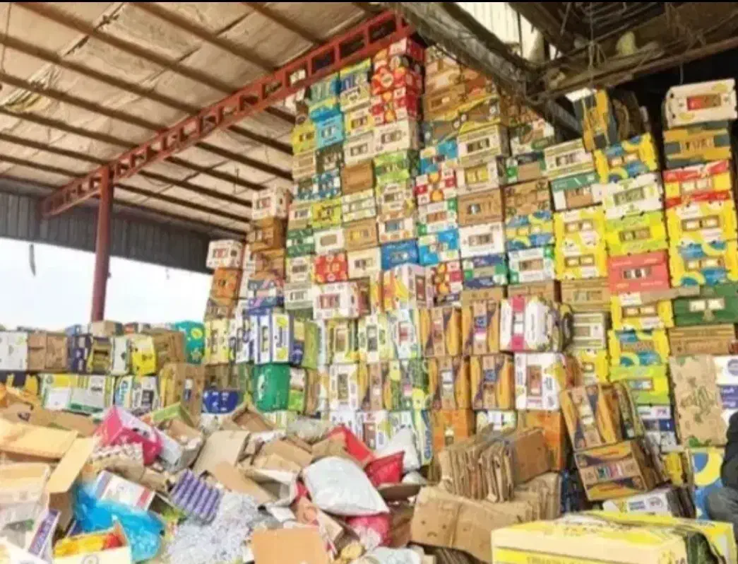 فروش کارتون  موزی|خوردنی و آشامیدنی|جیرفت, |دیوار