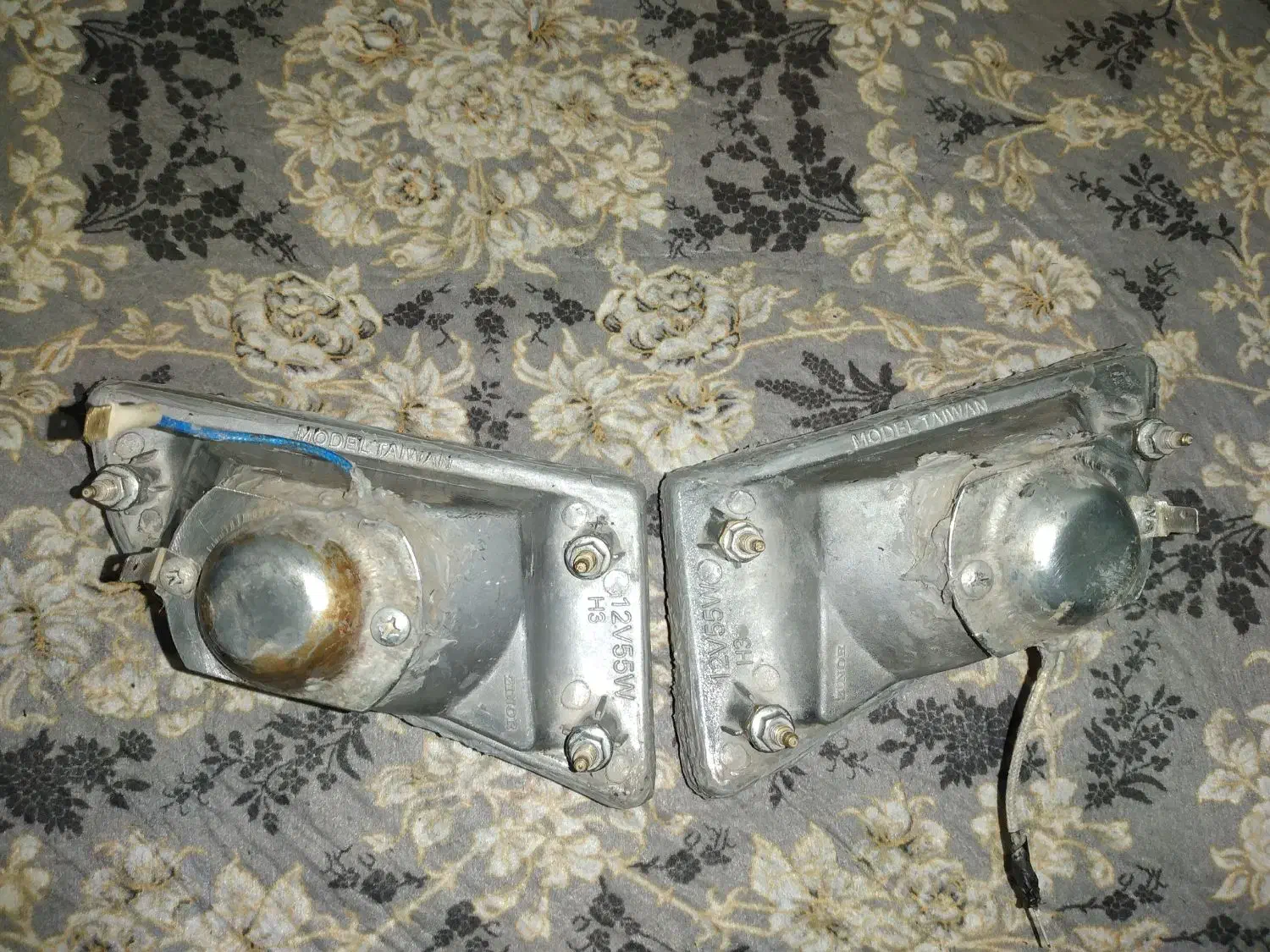 مه شکن|قطعات یدکی و لوازم جانبی|آباده, |دیوار