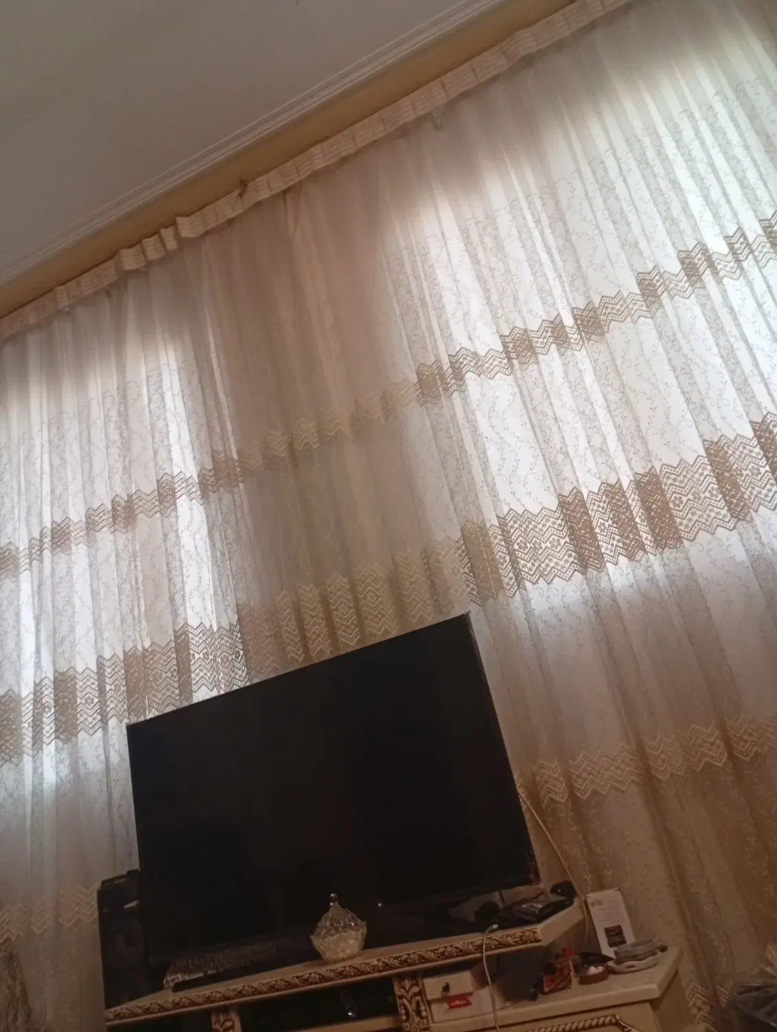 پرده پذیرای|پرده، رانر، رومیزی|گلستان (تهران), |دیوار