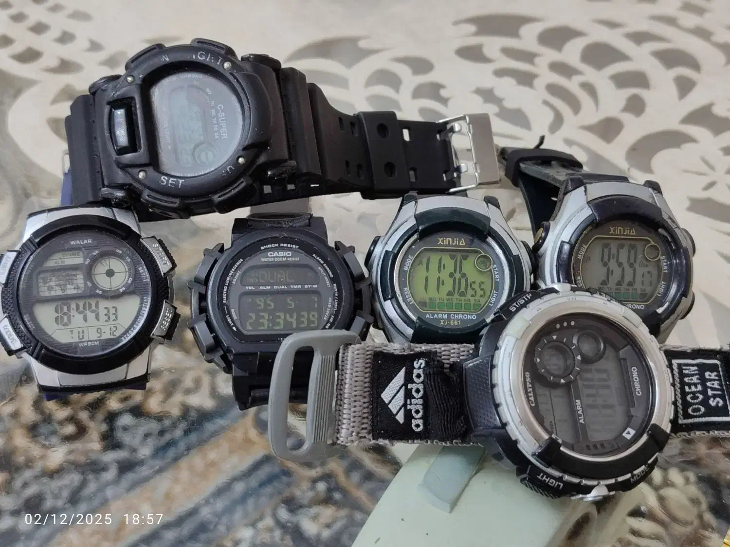 تعدادی ساعت کامپیوتری قدیمی|ساعت|تبریز, |دیوار