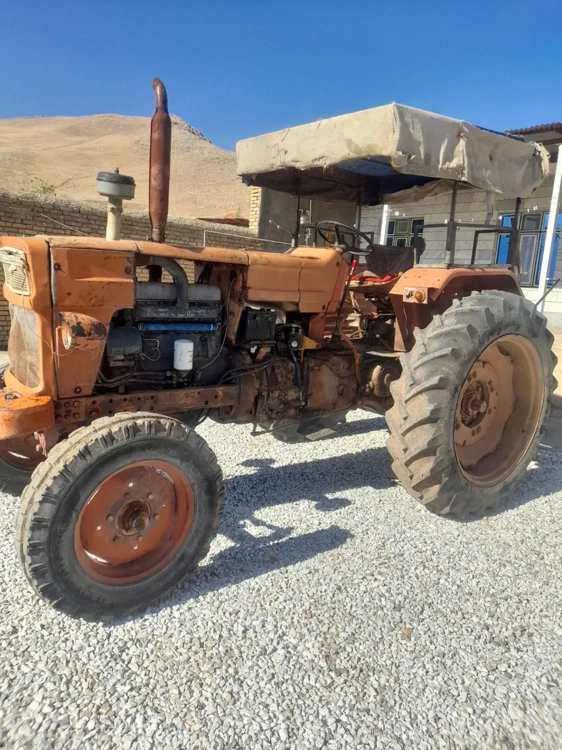 تراکتور،رومانی،مدل62،رنگ آجری|خودرو سنگین|پیر سلیمان, |دیوار