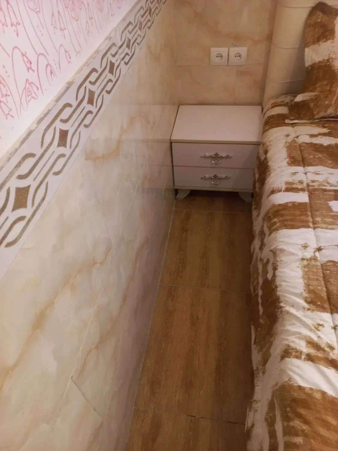 سرویس خواب کامل کامل|تخت و سرویس خواب|ورامین, ورامین|دیوار