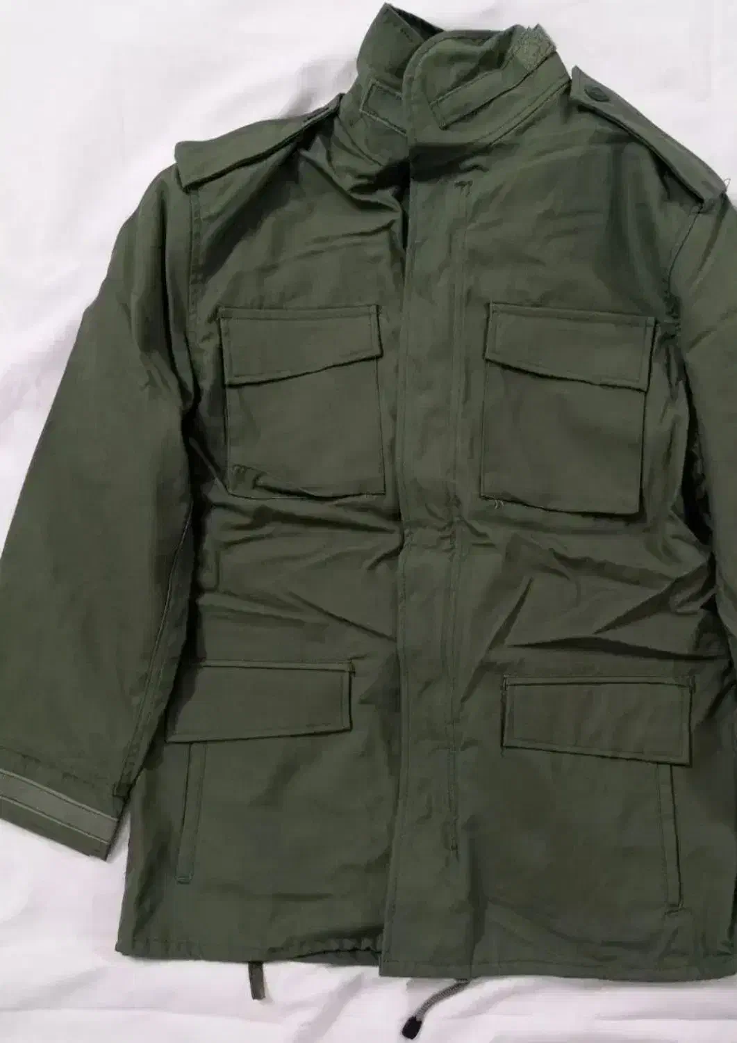 اورکت|لباس|قم, شاه سید علی|دیوار