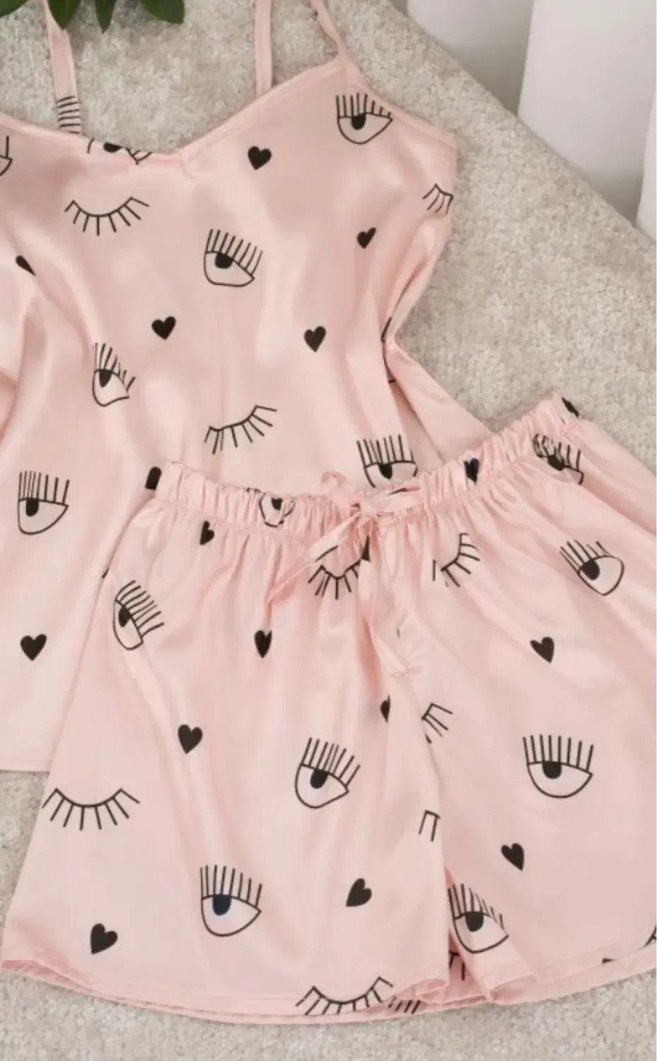 لباس|لباس|بیرجند, |دیوار