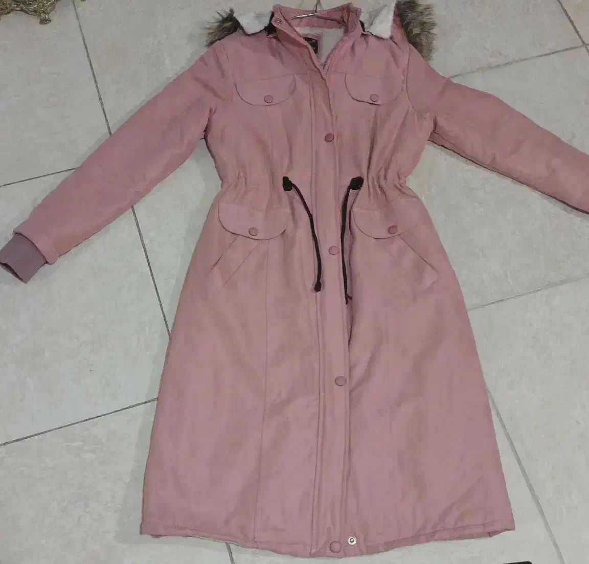 پالتو کاپشنی داخل خز خیلی گرم سایز ۳۶،۳۸،۴۰|لباس|تهران, حسنآباد|دیوار