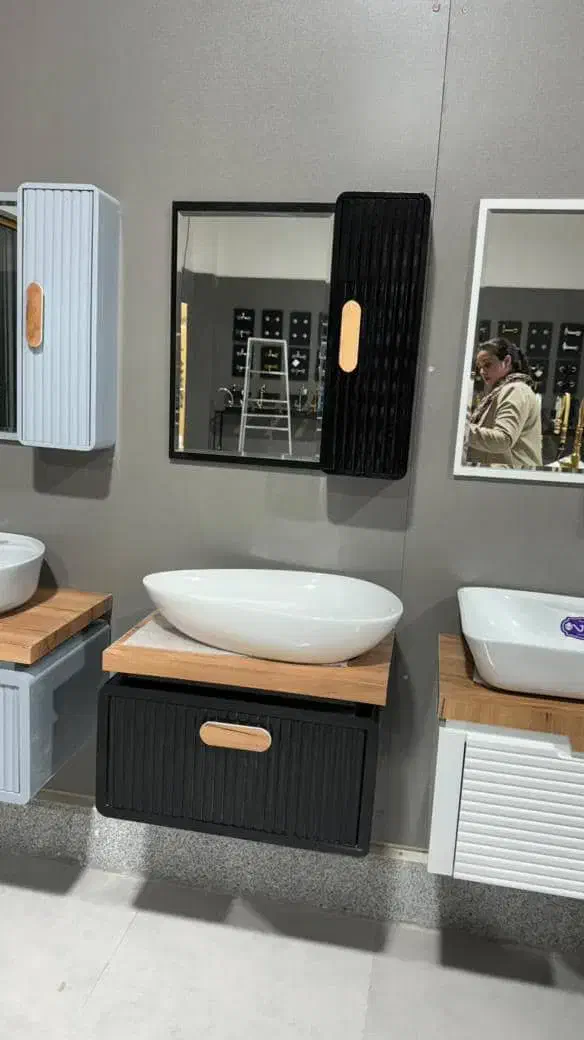 کابین روشویی آینه وباکس|لوازم سرویس بهداشتی|قیامدشت - خاورشهر, |دیوار