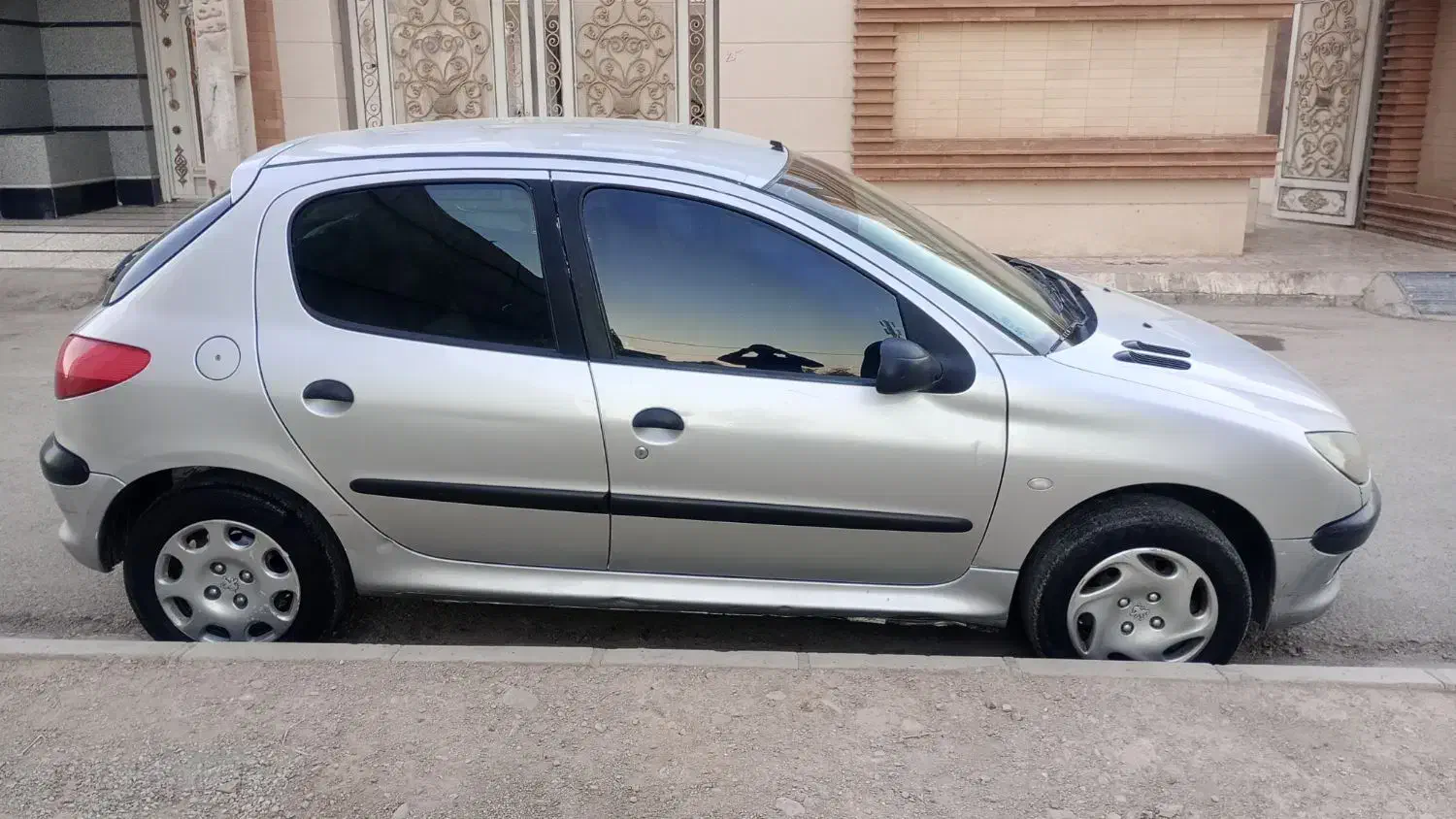 فروش پژو 206 تیپ ۲ مدل 83|خودرو سواری و وانت|آرادان, |دیوار