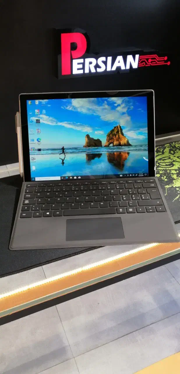 ماکروسافت سرفیس پرو۶ microsoft surface pro6|رایانه همراه|کرج, اصفهانیها|دیوار