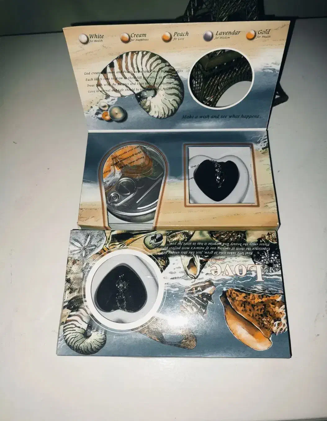 گردنبند عشق|بدلیجات|شاهینشهر, فردوسی|دیوار